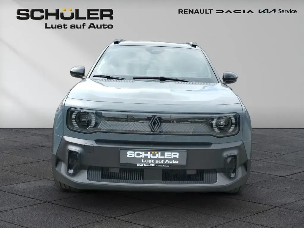 Neu Renault 4 E-Tech Komfort 110 kW (150 PS) 2026 Grau SUV