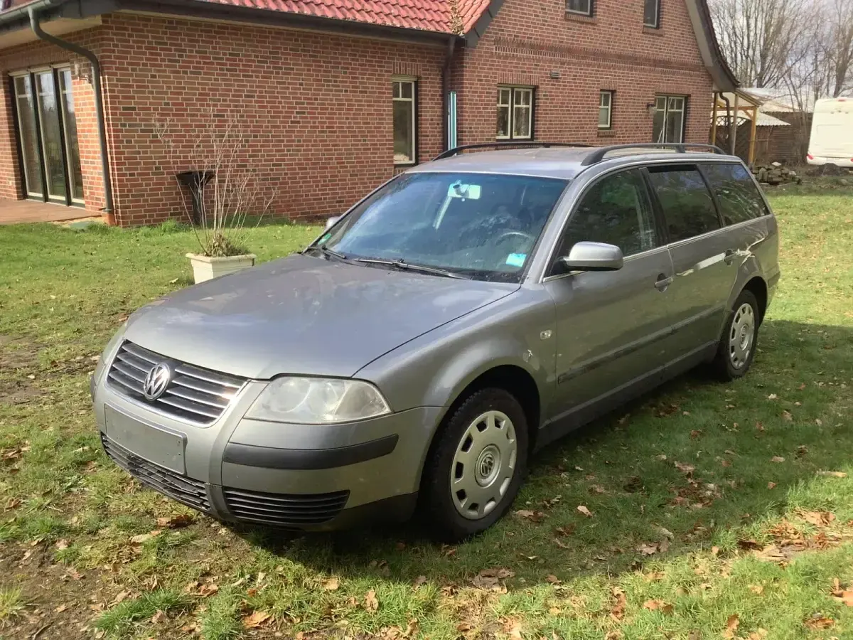 Używany VW Passat 102 KM (75 kW) 2002 Srebrny Kombi