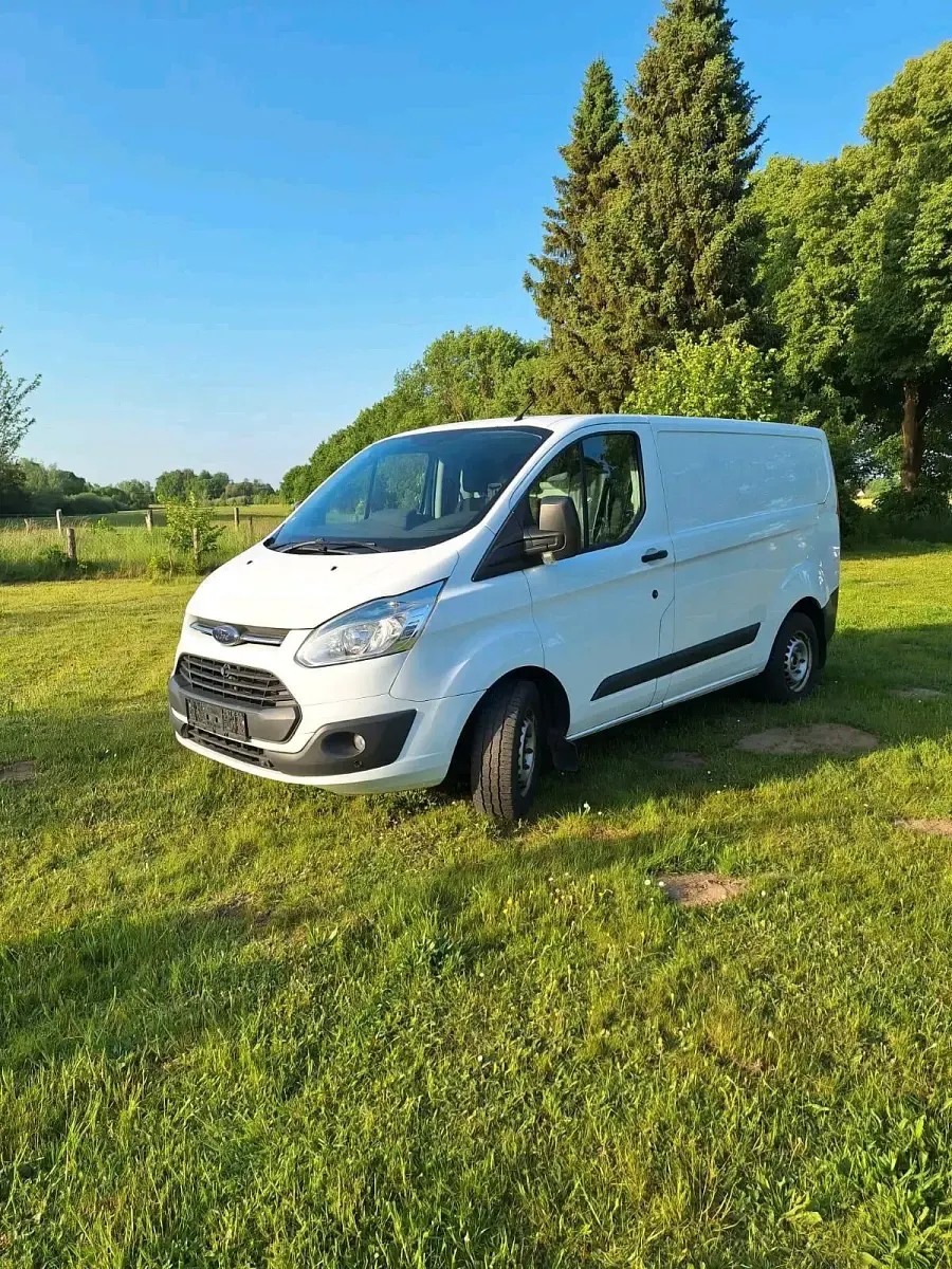 Gebraucht Ford Transit 125 PS (91 kW) 2016 Weiß Van / Kleinbus