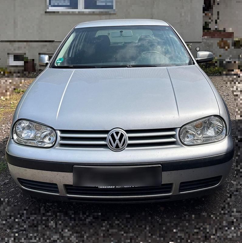 Silber Gebraucht 2003 VW Golf IV Limousine | 550 € (Guter Preis) - Bild 1/4