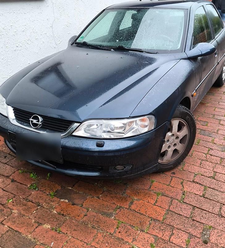 Blau Gebraucht 2001 Opel Vectra Limousine | 650 € (Superpreis) - Bild 1/4