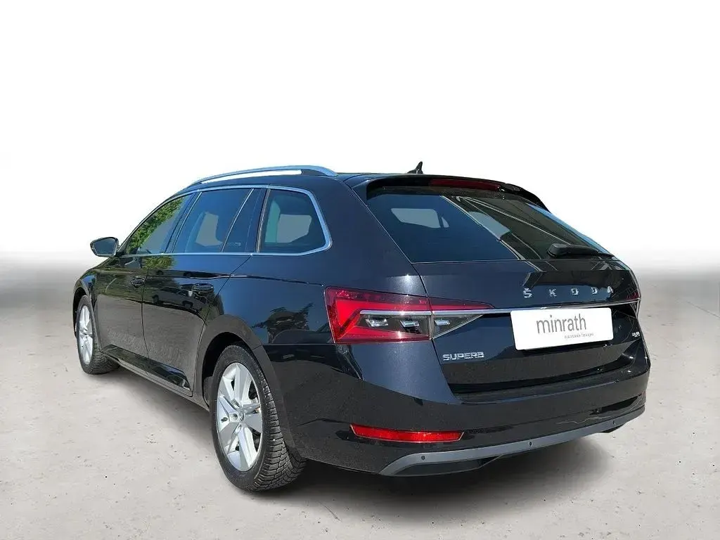 Usata Skoda Superb Style 200 CV (147 kW) 2023 Nero Station wagon
