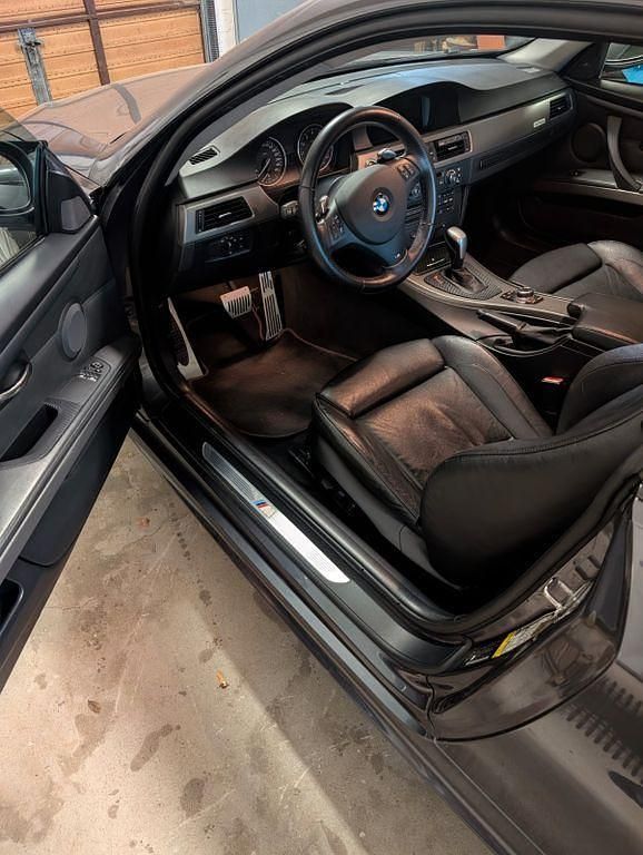 Gebraucht BMW 335 Performance 306 PS (225 kW) 2008 Grau Coupé