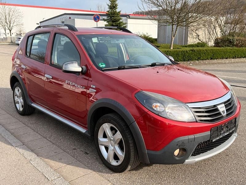Gebraucht Dacia Sandero Stepway 87 PS (63 kW) 2010 Rot Kleinwagen