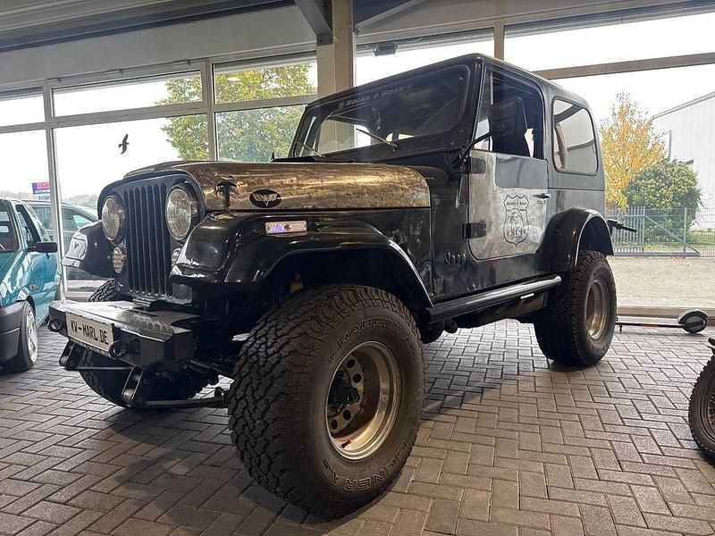 Schwarz Gebraucht 1980 Jeep CJ SUV | 25.990 € - Bild 1/4