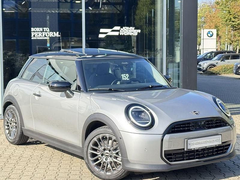 Gebraucht Mini Cooper Classic 156 PS (114 kW) 2024 Melting silver iii Kleinwagen