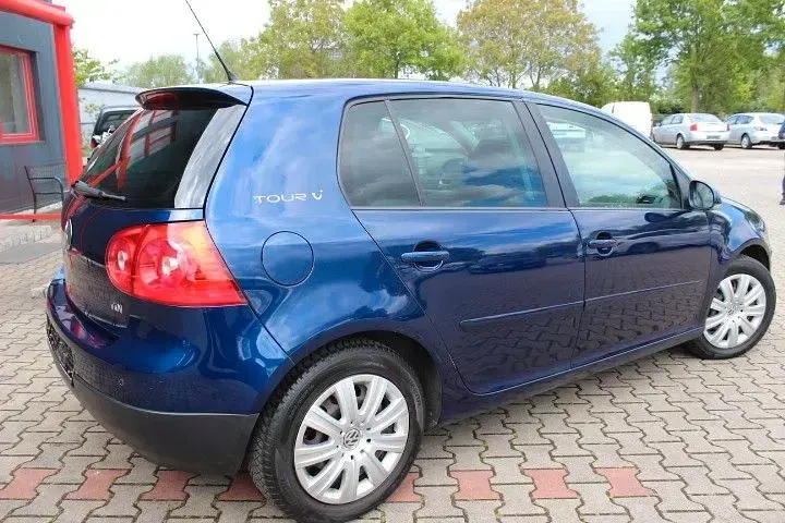 Gebraucht VW Golf V Edition 105 PS (77 kW) 2007 Blau Limousine