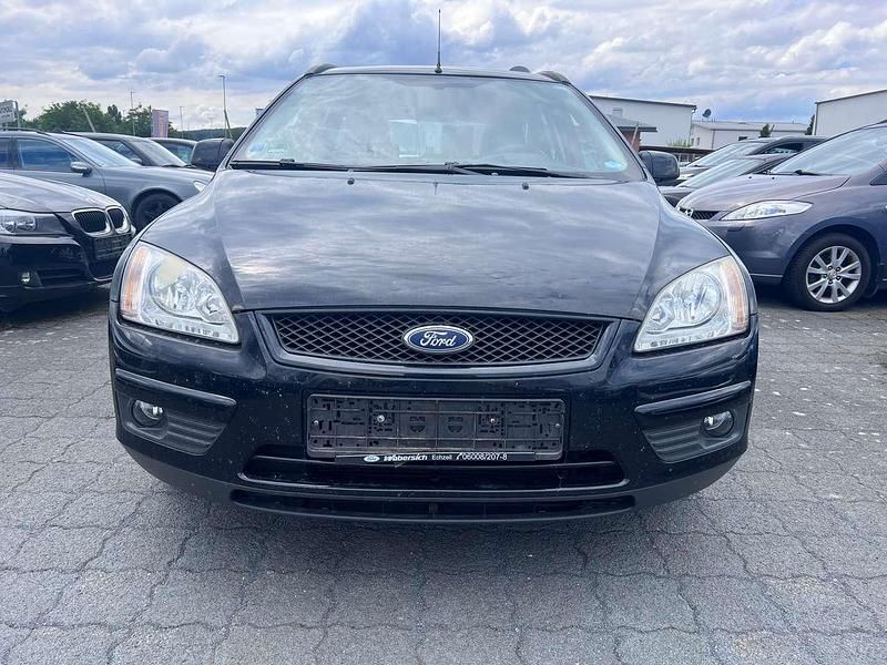 Gebraucht Ford Focus Style 125 PS (91 kW) 2007 Schwarz Kombi