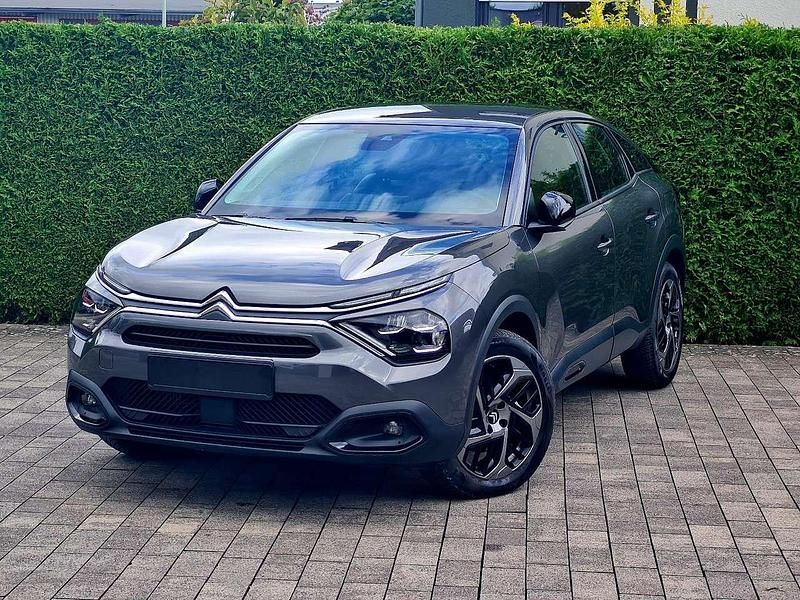 Grau Gebraucht 2024 Citroën C4 PureTech SUV | 17.799 € (Guter Preis) - Bild 1/4