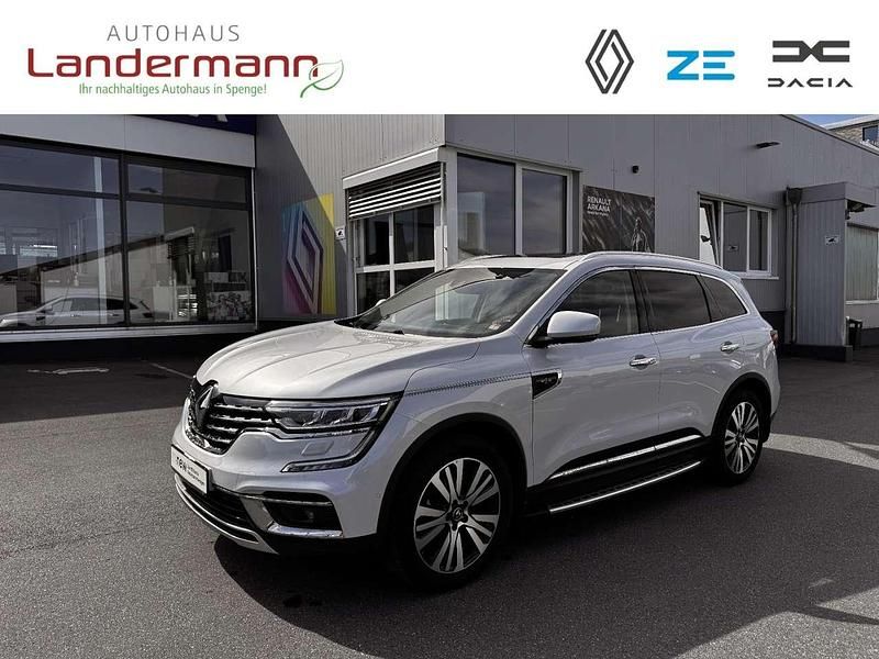 Kyanitweiß metallic Gebraucht 2021 Renault Koleos Bose Edition SUV | 25.990 € (Etwas zu teuer) - Bild 1/4
