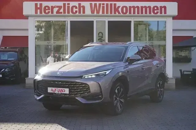 Neu MG HS Luxury 224 PS (164 kW) 2026 Cosmicsilbermet. SUV