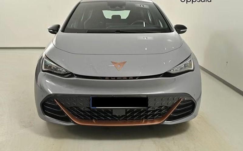 Second-hand Cupra Born 150 kW (204 CP) 2024 Gri Hatchback