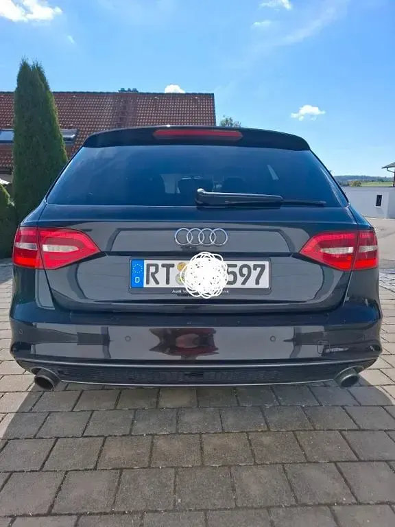 Gebraucht Audi A4 S-Line 170 PS (125 kW) 2012 Schwarz Kombi