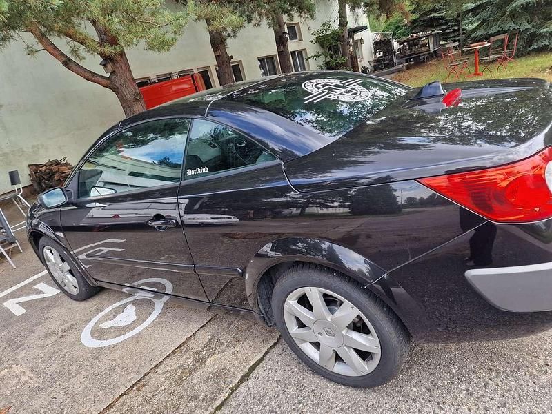 Schwarz Gebraucht 2006 Renault Mégane Cabriolet Cabrio | 3.500 € (Teuer) - Bild 1/4