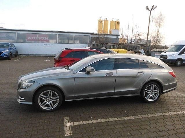 Gebraucht Mercedes CLS350 265 PS (194 kW) 2012 Grau Limousine