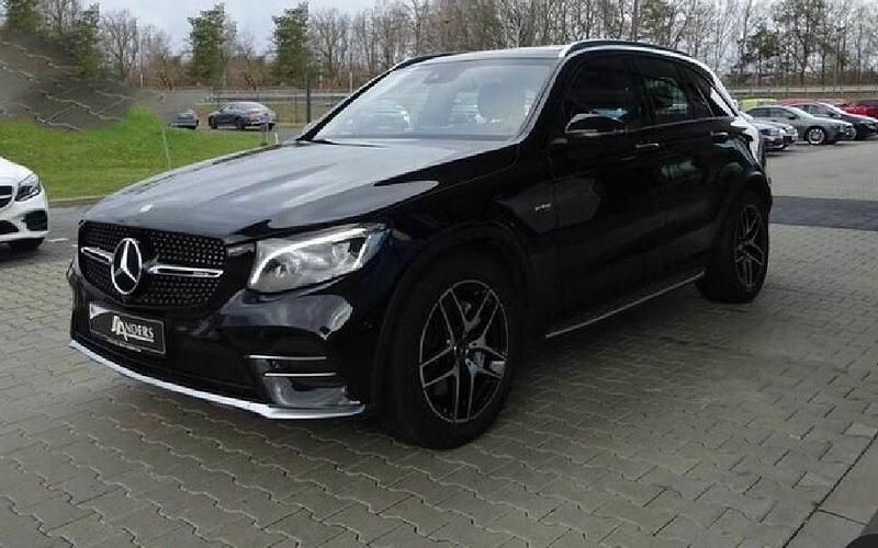Schwarz Gebraucht 2016 Mercedes GLC43 AMG AMG SUV | 27.400 € (Teuer) - Bild 1/4