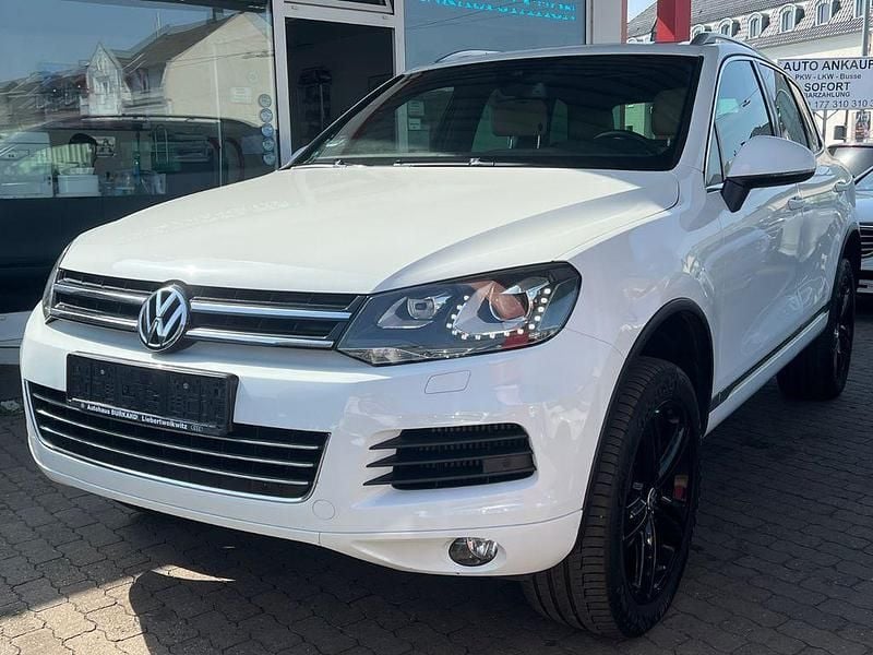 Weiß Gebraucht 2012 VW Touareg Exclusive SUV | 15.999 € (Guter Preis) - Bild 1/4