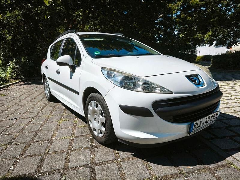 Weiß Gebraucht 2009 Peugeot 207 Filou Kombi | 2.850 € (Fairer Preis) - Bild 1/4