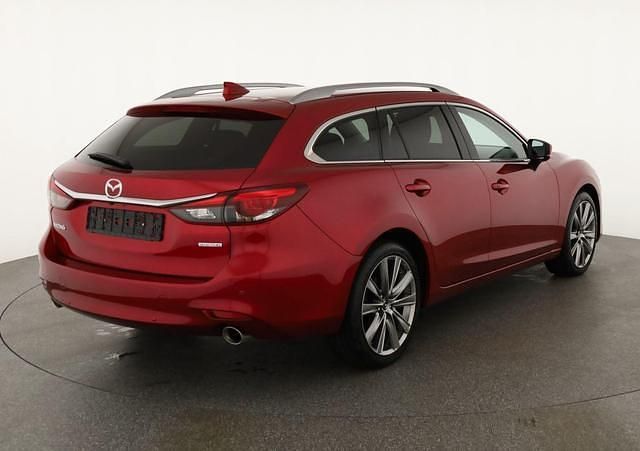 Soul red crystal metallic soul red crystal metallic Gebraucht 2019 Mazda 6 Sports-Line Kombi | 23.011 € (Fairer Preis) - Bild 1/4
