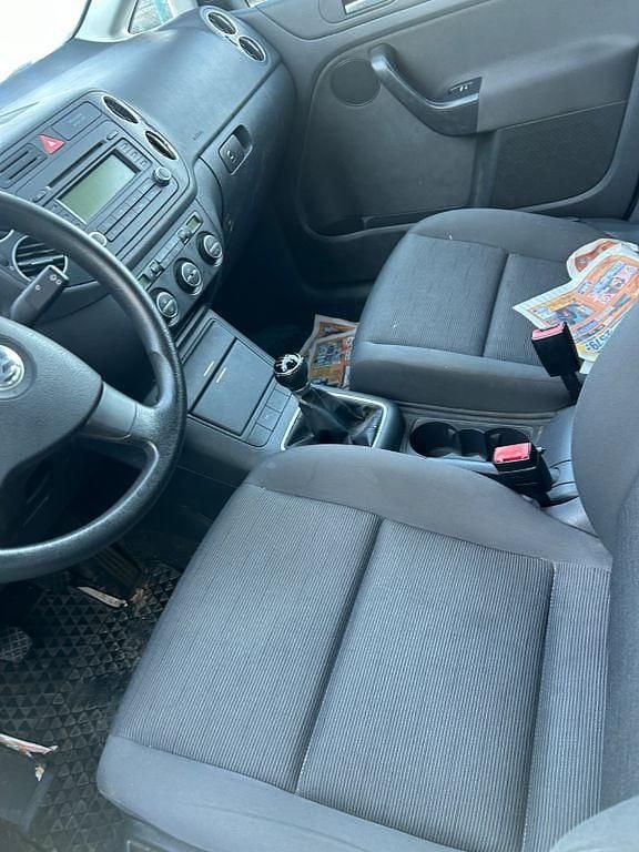 Gebraucht VW Golf IV Trendline 116 PS (85 kW) 2005 Silber Limousine