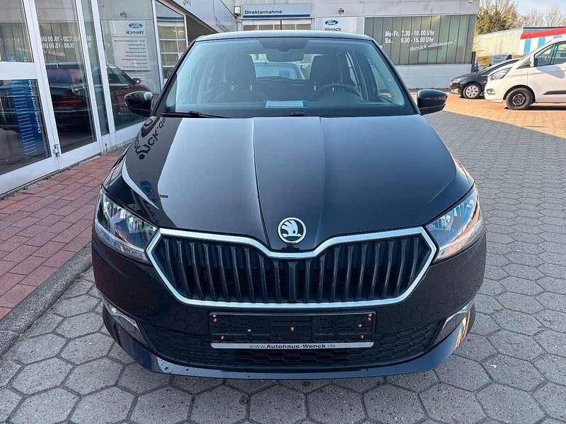 Gebraucht Skoda Fabia Ambition 60 PS (44 kW) 2020 Schwarz Limousine