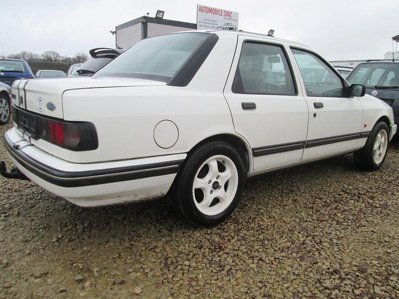 Gebraucht Ford Sierra 104 PS (76 kW) 1993 Weiß Limousine