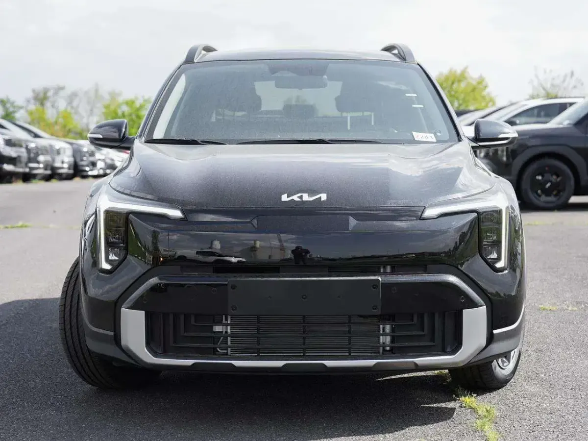 Gebraucht Kia Stonic Vision 101 PS (74 kW) 2026 Schwarz SUV