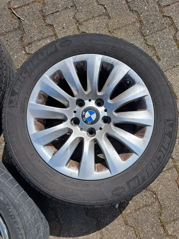 Gebraucht BMW 320 177 PS (130 kW) 2008 Blau Limousine