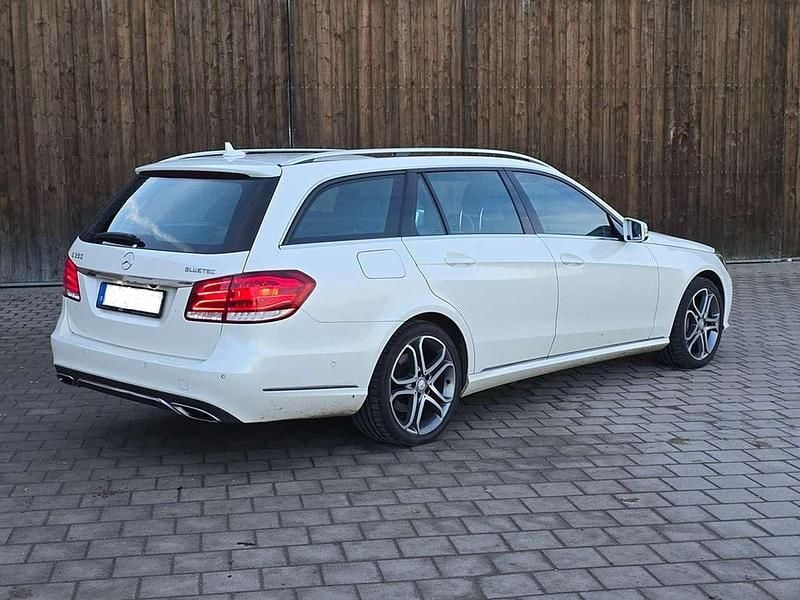 Gebraucht Mercedes E350 Avantgarde 252 PS (185 kW) 2014 Weiß Kombi