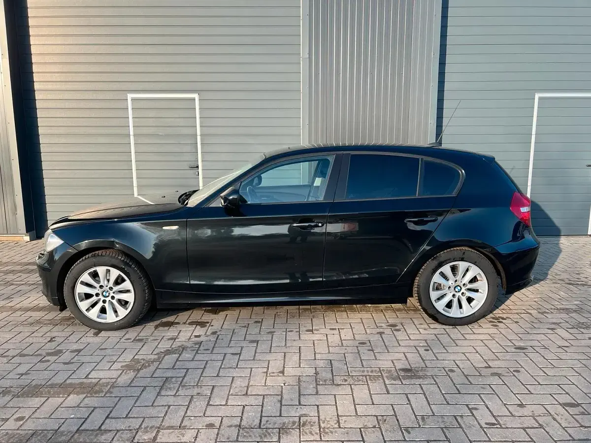 Brugt BMW 120 177 HK (130 kW) 2009 Sort Hatchback