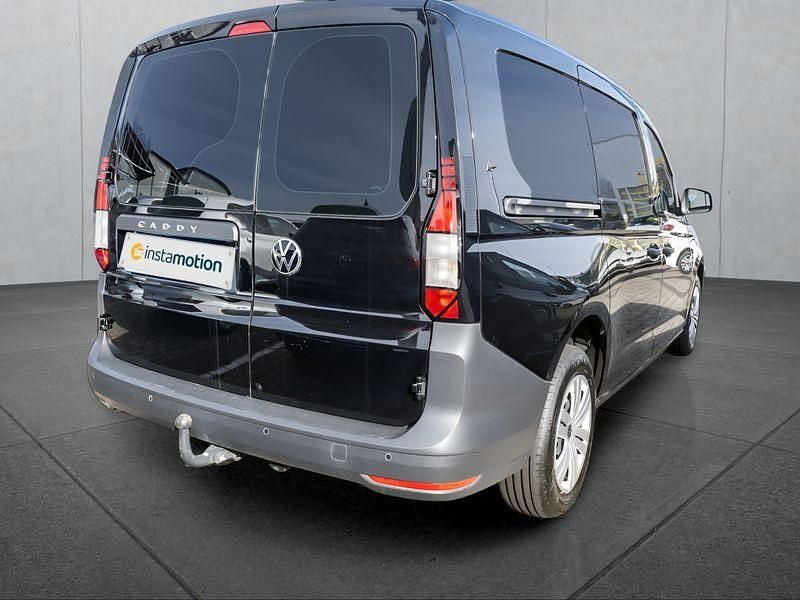 Gebraucht VW Caddy 122 PS (89 kW) 2022 Schwarz Van / Kleinbus