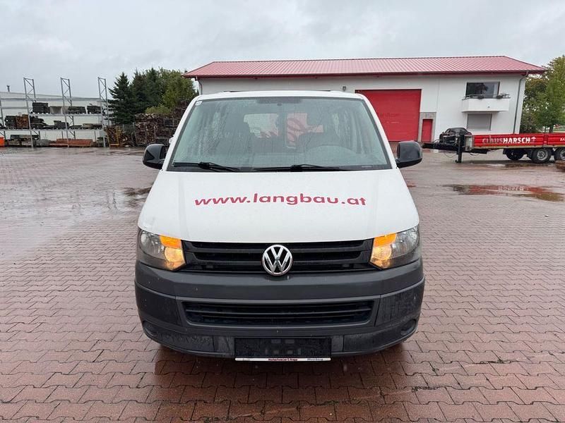 Weiß Gebraucht 2012 VW T5 Van | 5.950 € - Bild 1/4
