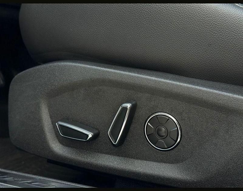 Gebraucht Ford Mondeo Titanium 179 PS (131 kW) 2016 Grau Kombi