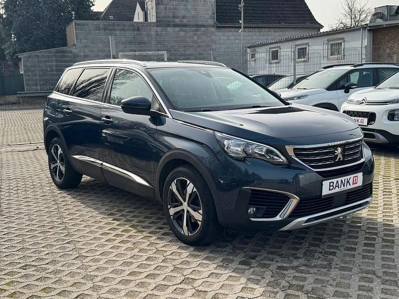 Gebraucht Peugeot 5008 131 PS (96 kW) 2019 Lackierung bourrasque/metallic SUV