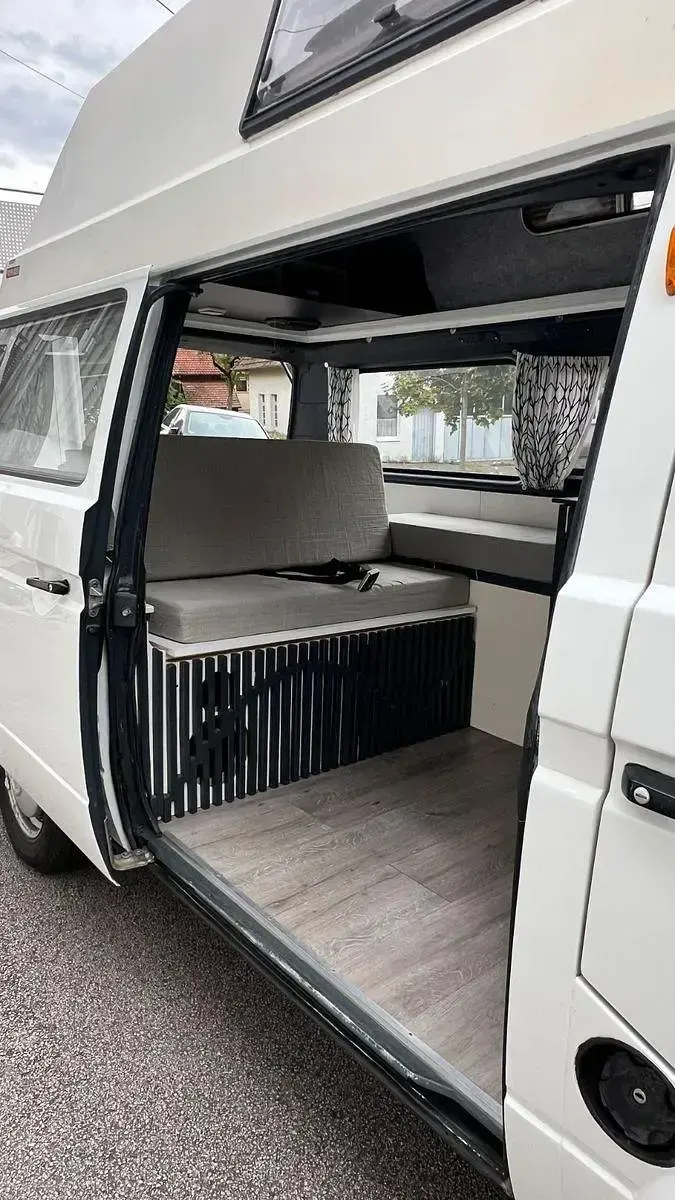 Occasion VW Multivan 77 ch (56 kW) 1986 Blanc Monospace