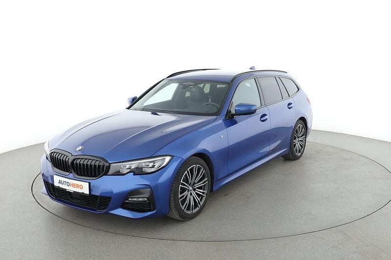 Blau Gebraucht 2020 BMW 320 M Sport Kombi | 30.940 € (Fairer Preis) - Bild 1/3