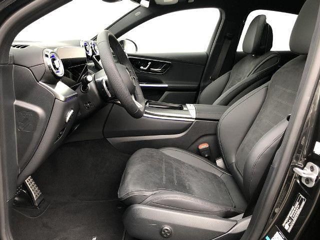 Gebraucht Mercedes GLC300 AMG line 258 PS (189 kW) 2024
