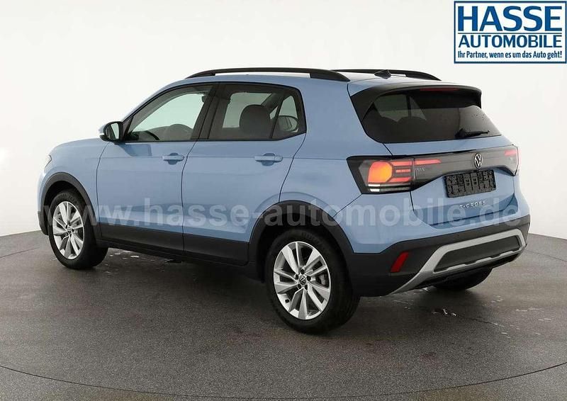 Neu VW T-Cross Life 116 PS (85 kW) 2025 Clear blue metallic SUV