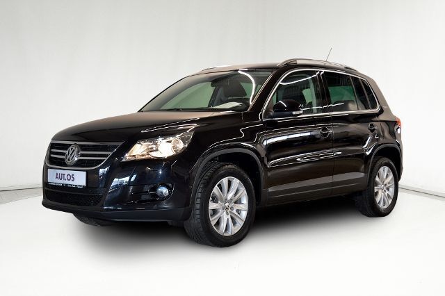 Gebraucht VW Tiguan Sportline 140 PS (102 kW) 2011 Schwarz metallic SUV