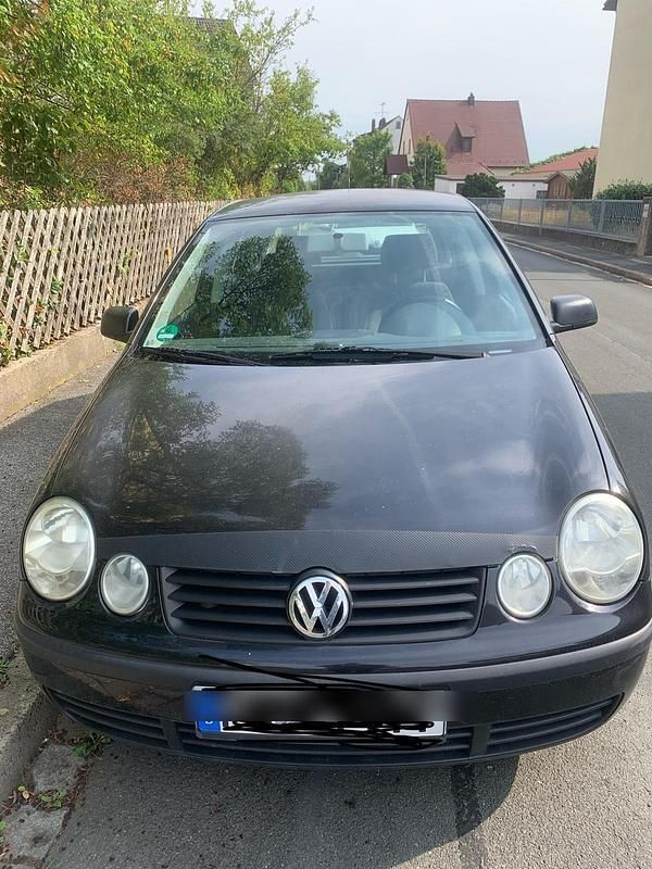 Schwarz Gebraucht 2004 VW Polo Kleinwagen | 300 € (Superpreis) - Bild 1/4