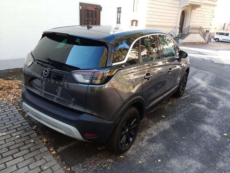 Gebraucht Opel Crossland X Design & Tech 131 PS (96 kW) 2022 Mondsteingrau dach schwarz SUV