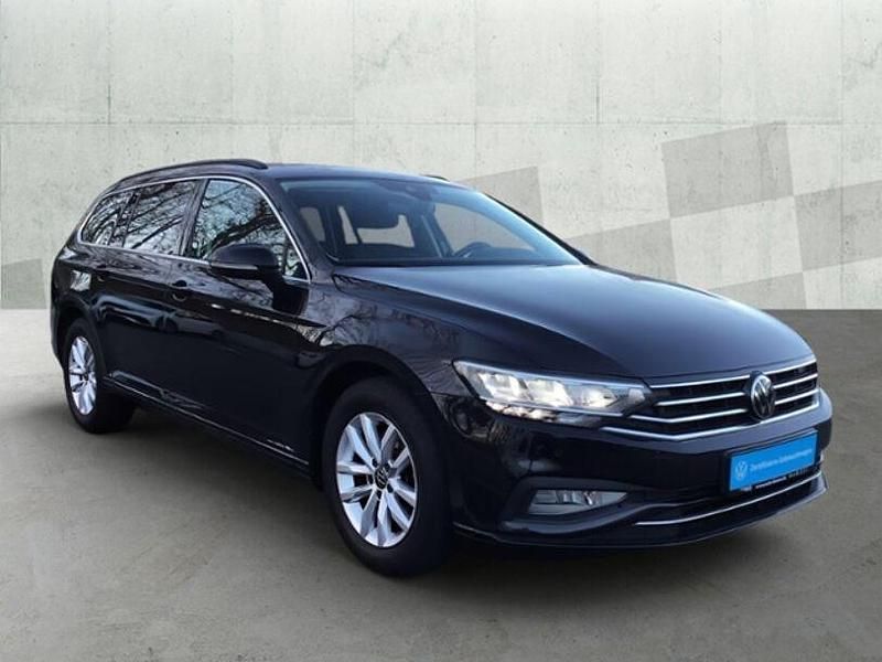 Gebraucht VW Passat Business 150 PS (110 kW) 2022 Schwarz Limousine