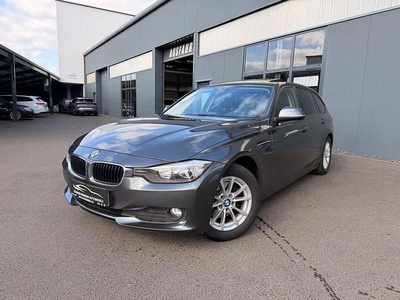 Gebraucht BMW 320 Performance 184 PS (135 kW) 2013 Mineralgrau Kombi