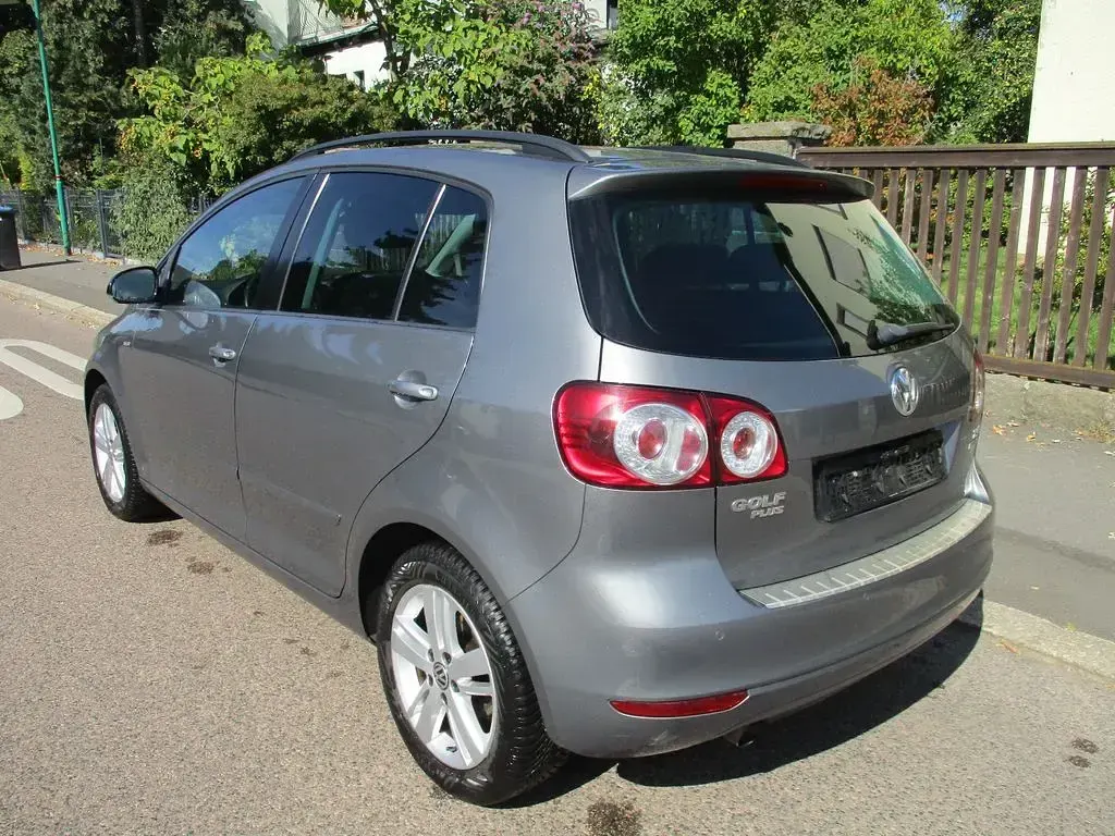 Gebraucht VW Golf Plus Cross 105 PS (77 kW) 2012 Grau Van / Kleinbus