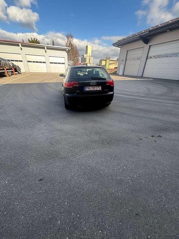 Gebraucht Audi A3 Attraction 105 PS (77 kW) 2008 Brillantschwarz Kleinwagen