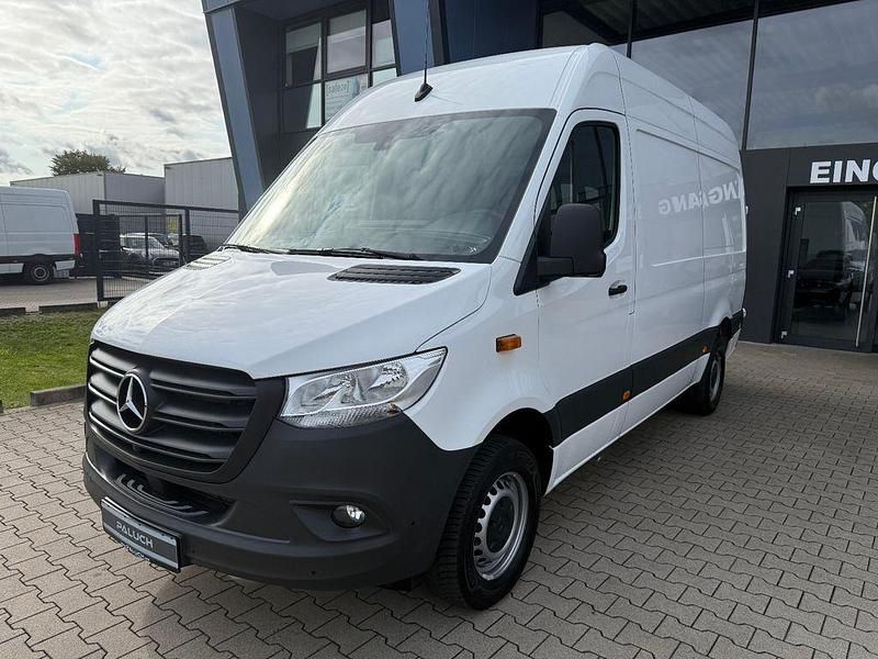 Weiß Gebraucht 2024 Mercedes Sprinter Van | 39.900 € (Superpreis) - Bild 1/4