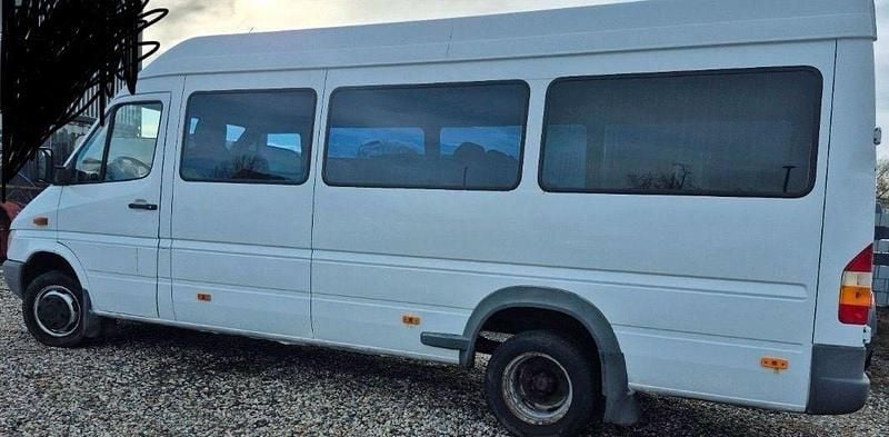 Second-hand Mercedes Sprinter 130 CP (95 kW) 2003 Alb Van