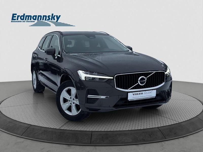 Gebraucht Volvo XC60 Momentum 197 PS (144 kW) 2022 Grau SUV