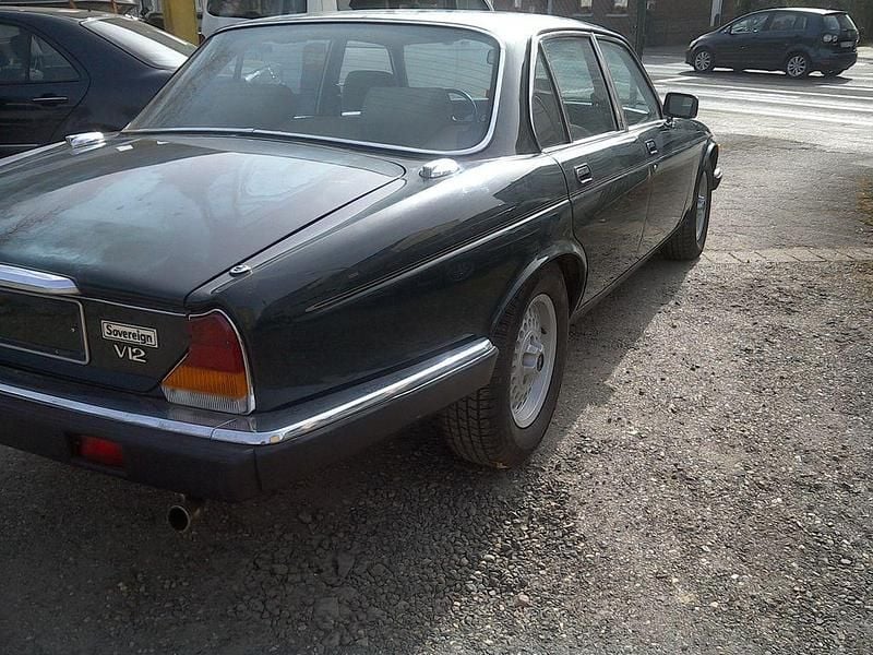 Gebraucht Jaguar XJ12 264 PS (194 kW) 1986 Grün Limousine