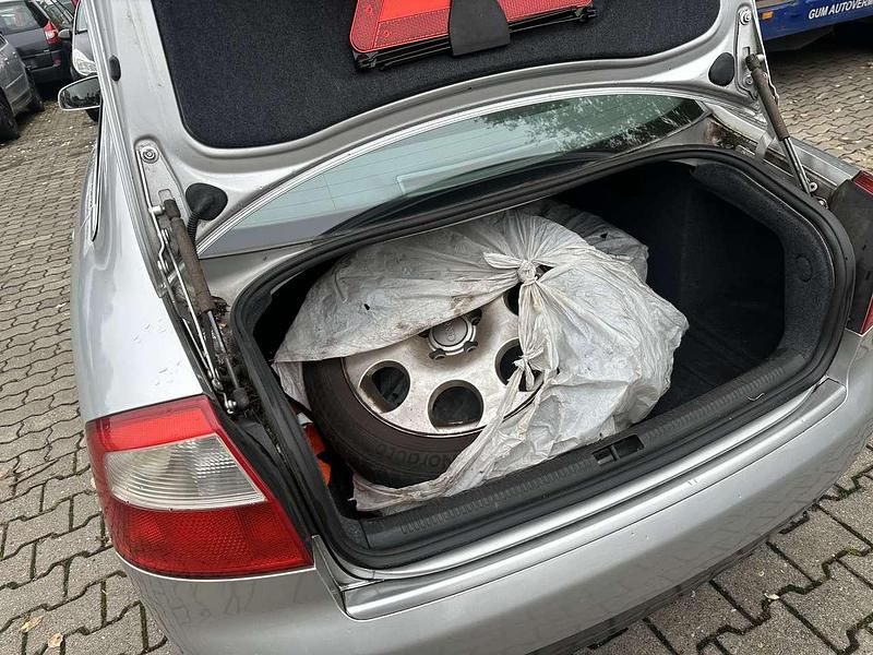 Gebraucht Audi A4 131 PS (96 kW) 2000 Other Limousine